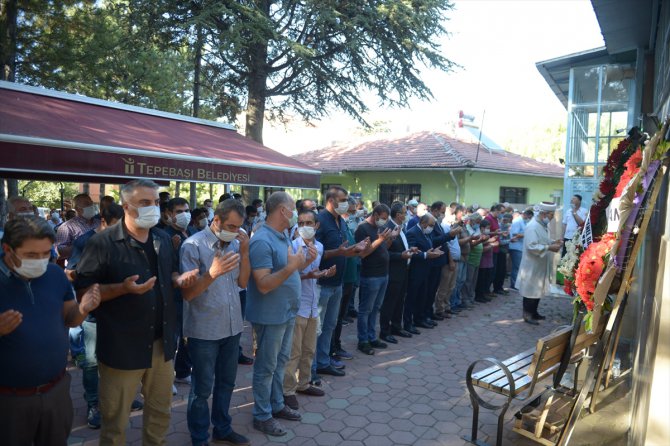 GÜNCELLEME - Eskişehir'de devrilen servis otobüsündeki 2 işçi öldü