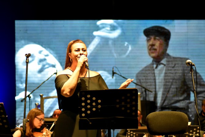 Bodrum'da "Senfoni ile Neşet Ertaş Türküleri" konseri