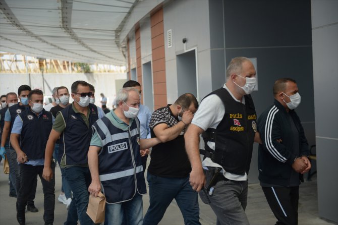 Eskişehir'deki silahlı saldırı olaylarıyla ilgili 13 şüpheliden 9'u tutuklandı