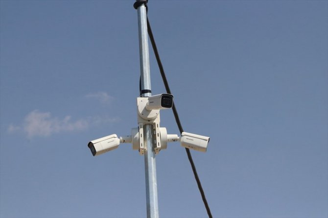 Tel Abyad'da güvenlik kamera sistemi kuruldu