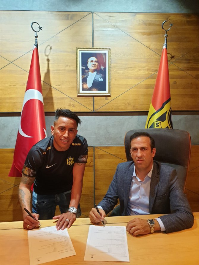 Yeni Malatyaspor, Cueva ile sözleşme imzaladı