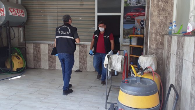 GÜNCELLEME- Adana'da arkadaşının tabancayla kazara vurduğu iddia edilen çocuk öldü