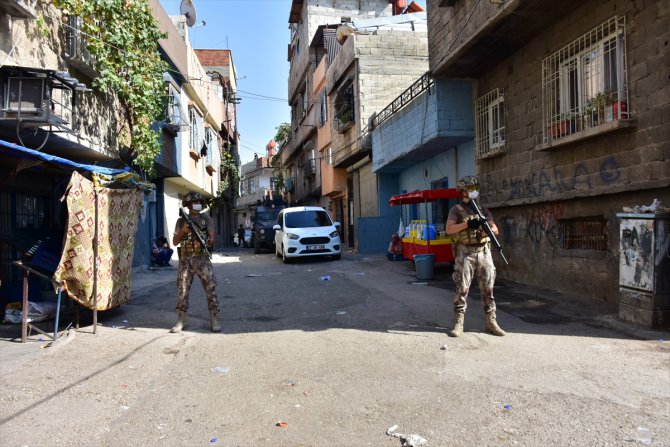 GÜNCELLEME - Gaziantep'te 655 polisin katılımıyla "torbacı" operasyonu