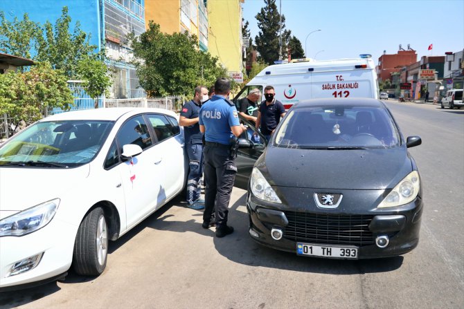 Adana'da park halindeki otomobilin sürücüsü ölü bulundu