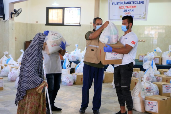 Sadakataşı Derneği'nden Lübnan'daki Suriyeli ve Filistinli mültecilere insani yardım