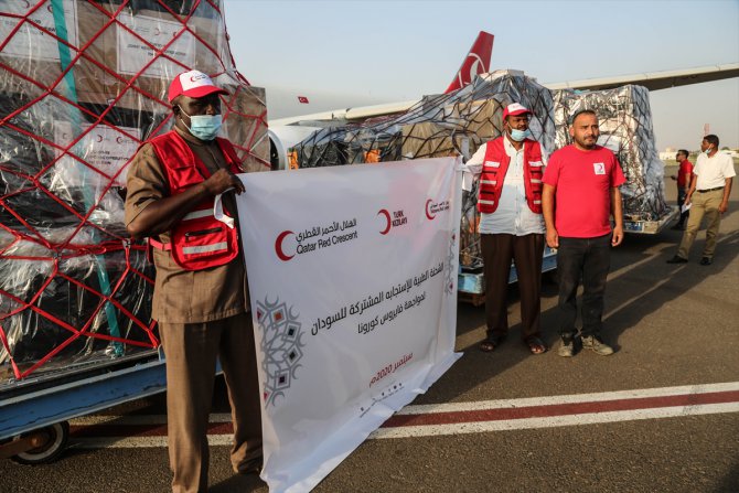 Türk Kızılayı ve Katar Kızılayından Sudan'ın Kovid-19'la mücadelesine destek