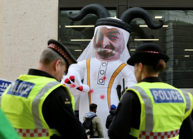 İsrail ile normalleşme anlaşması yapan BAE, Londra'da protesto edildi