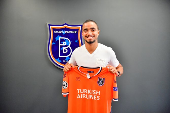 Medipol Başakşehir, Brezilyalı futbolcu Rafael'i renklerine bağladı
