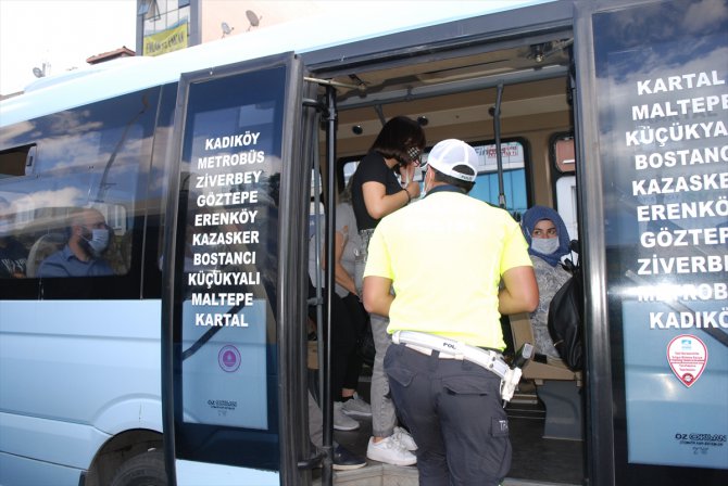 İstanbul'da, minibüslerde ayakta yolcu denetimi