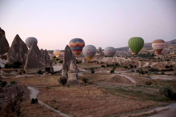 Kapadokya'yı "yeni normal"de 255 bin turist gezdi
