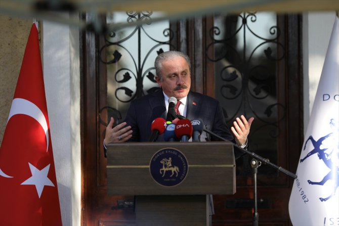TBMM Başkanı Şentop, DEÜ Bayrakbilim ve Türk Bayrakları Müzesi'nin açılışına katıldı: