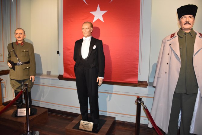 Yılmaz Büyükerşen Balmumu Heykeller Müzesi Tekirdağ'da açıldı