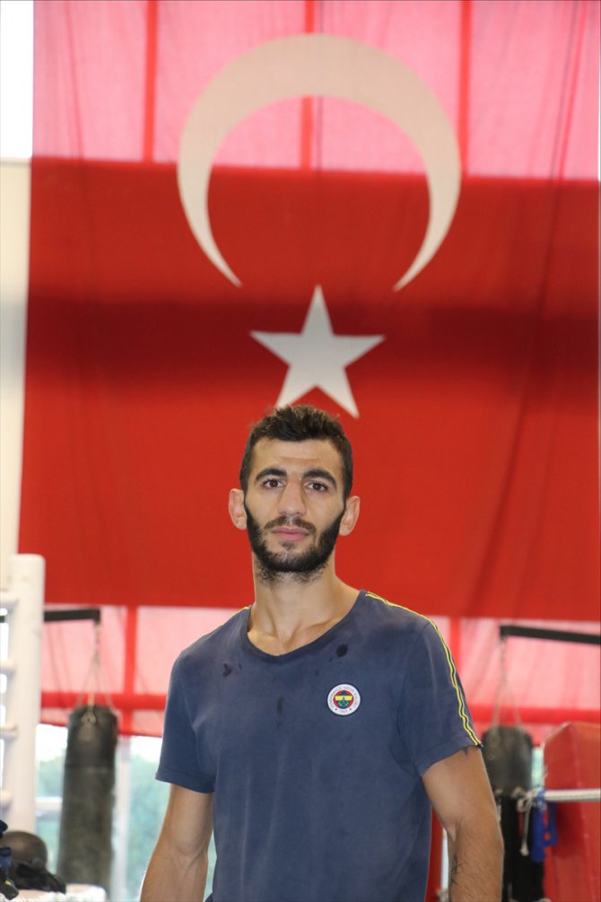 Olimpiyat kotalı milli boksör Batuhan Çiftçi: "Hayatımı hayalime göre yönlendirdim"