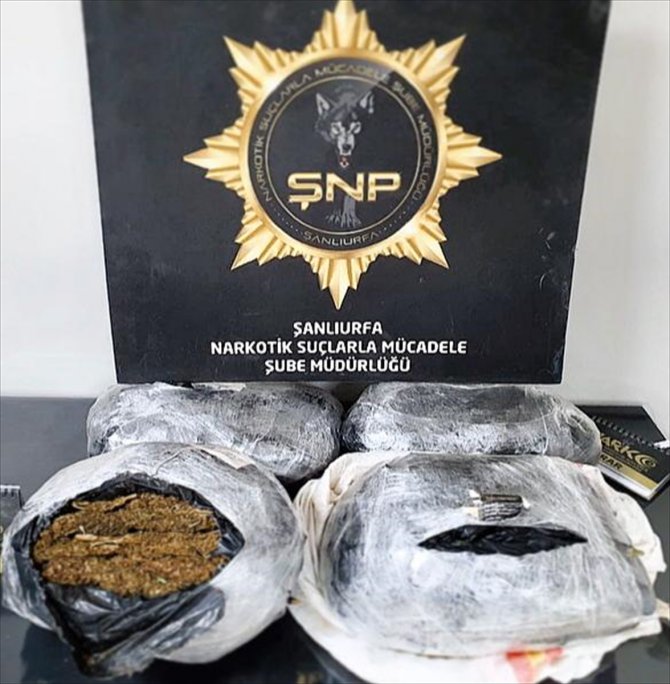 Şanlıurfa'da uyuşturucu satıcılarına operasyon: 21 gözaltı