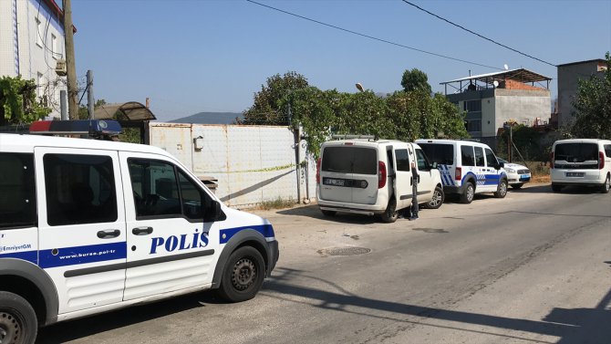 Bursa'da tartıştığı babası tarafından silahla vurulan kişi ağır yaralandı