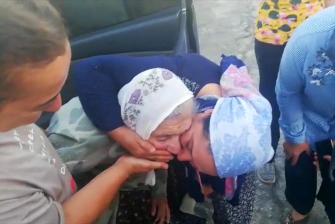 Elazığ'da kırsalda kaybolan 87 yaşındaki kadını jandarma buldu