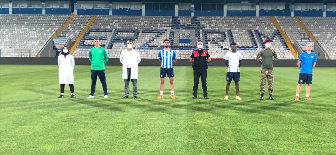 Erzurumspor'un yeni sezon forma tanıtımında "maske, mesafe, temizlik" uyarısı