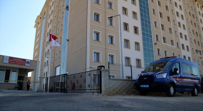 Kastamonu ve Sinop'ta karantina kurallarına uymayan 14 kişi yurda yerleştirildi