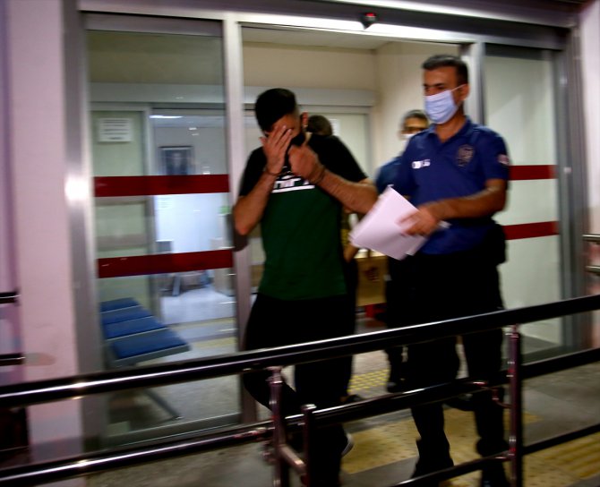 Adana'da kız arkadaşını darbeden ve 9. kattaki balkondan sarkıtan kişi operasyonla yakalandı