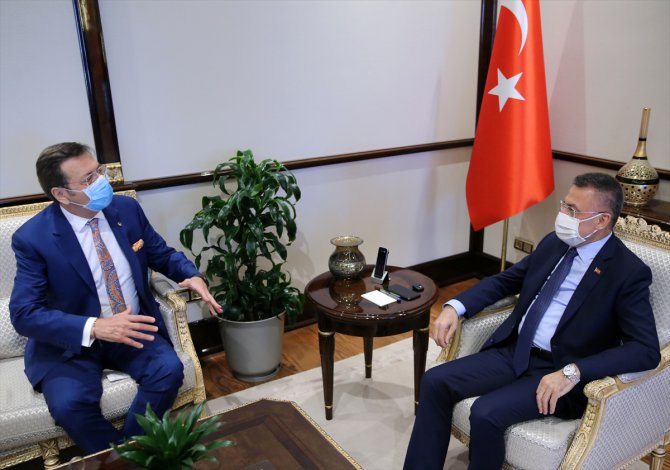 Cumhurbaşkanı Yardımcısı Fuat Oktay, TOBB Başkanı Rifat Hisarcıklıoğlu ve TEPAV Direktörü Güven Sak'ı kabul etti