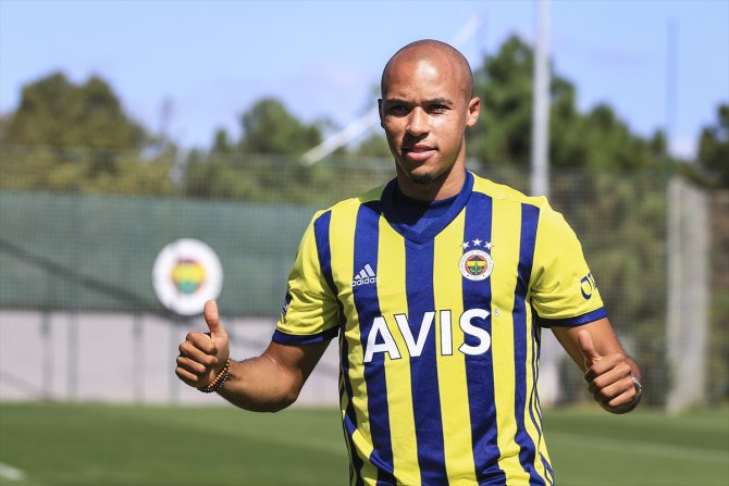 Demokratik Kongolu futbolcu Tisserand: "Fenerbahçe, beni buraya getirerek iyi iş yaptı"