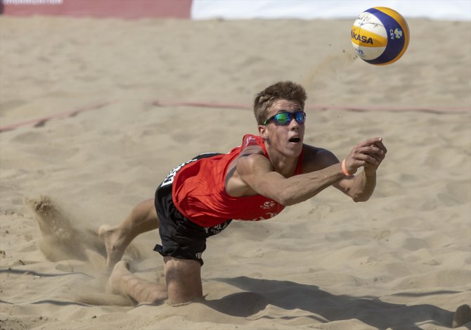 2020 CEV 18 Yaş Altı Plaj Voleybolu Avrupa Şampiyonası'nda ilk gün sona erdi