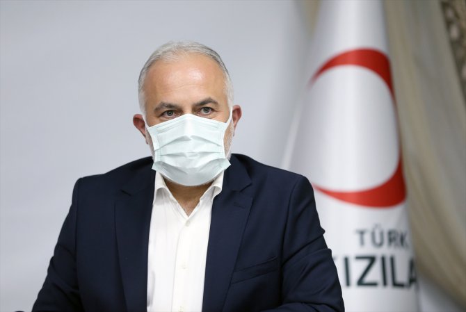 Sağlık çalışanlarına koruyucu ekipman için Türk Kızılay'a 200 bin dolar bağış