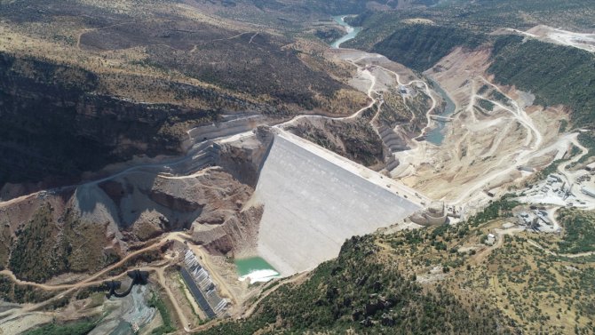 Türkiye'nin ikinci büyük sulama barajı olacak Silvan'da önemli bir eşik aşıldı