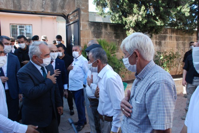 İçişleri Bakan Yardımcısı Mehmet Ersoy şehit ailesini ziyaret etti