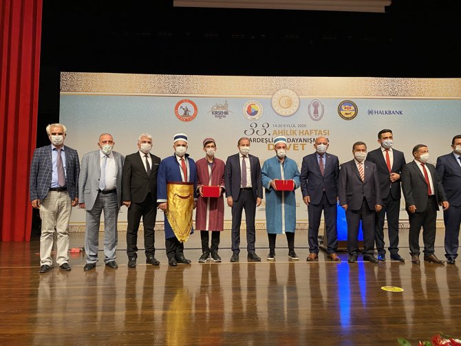 Ahilik Hizmet Ödülü bu yıl Halkbank Genel Müdürü Osman Arslan’a verildi