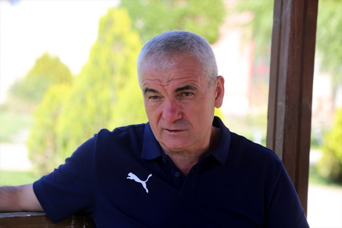 Sivasspor Teknik Direktörü Rıza Çalımbay: "Zor bir sezon yaşayacağız"