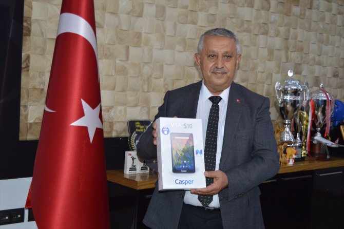 Afyonkarahisar Belediyesi "Askıda Tablet ve TV" kampanyası başlattı