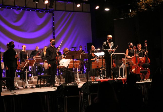 İzmir'de açık havada Mozart Seçkileri konseri