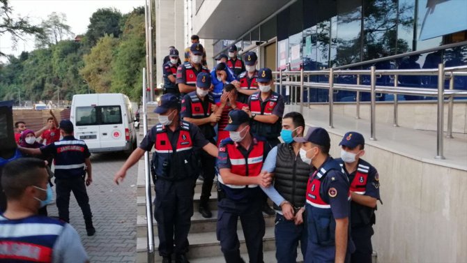 Zonguldak'ta kablo hırsızlığından gözaltına alınan 5 zanlıdan 4'ü tutuklandı