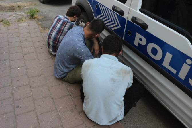 Adana'da 3 hırsızlık şüphelisi yakalandı