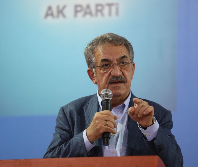 AK Parti'li Yazıcı, partisinin Ardeşen İlçe Başkanlığı Kongresinde konuştu: