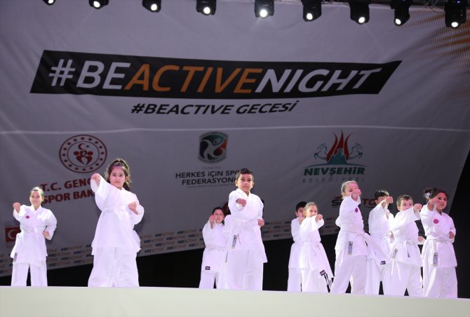"Avrupa Spor Haftası" etkinlikleri kapsamında Nevşehir'de gece etkinliği düzenlendi