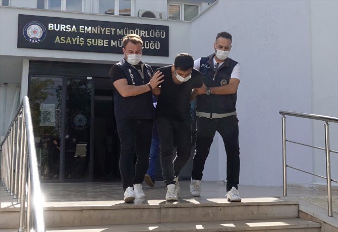 Bursa'da asansördeki tacizin şüphelisi tutuklandı