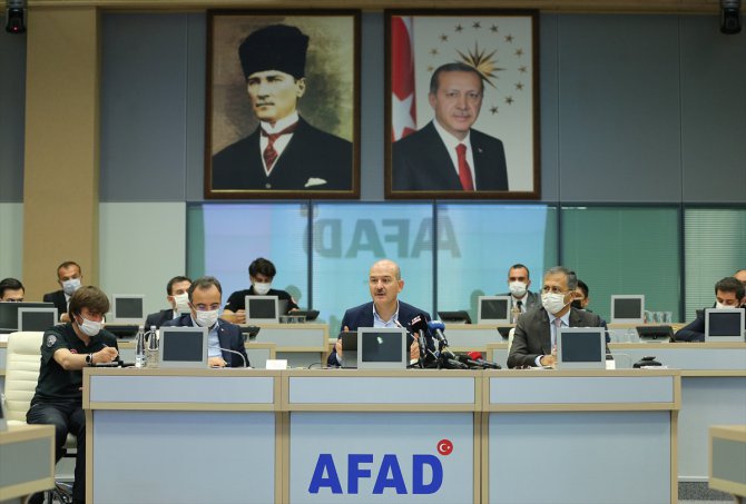 İçişleri Bakanı Soylu, İstanbul Afet Koordinasyon ve Değerlendirme Toplantısı'nda konuştu: