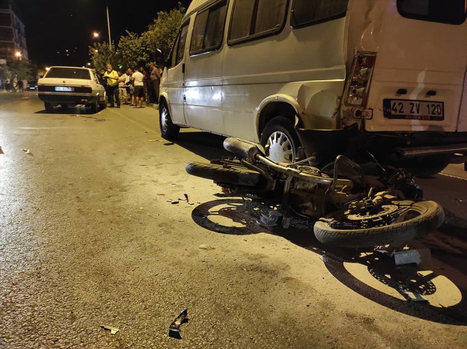 Manisa'da devrilen motosikletin sürücüsü öldü