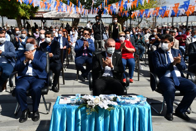 AK Parti Genel Başkan Yardımcısı Erkan Kandemir Sivas'ta konuştu: