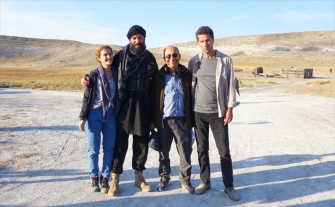 Derviş Zaim'in Suriye savaşını konu alan filmi "Flaşbellek"in çekimleri tamamlandı