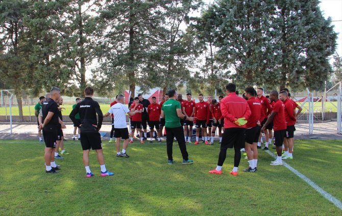 Balıkesirspor'da Menemenspor maçı hazırlıkları başladı