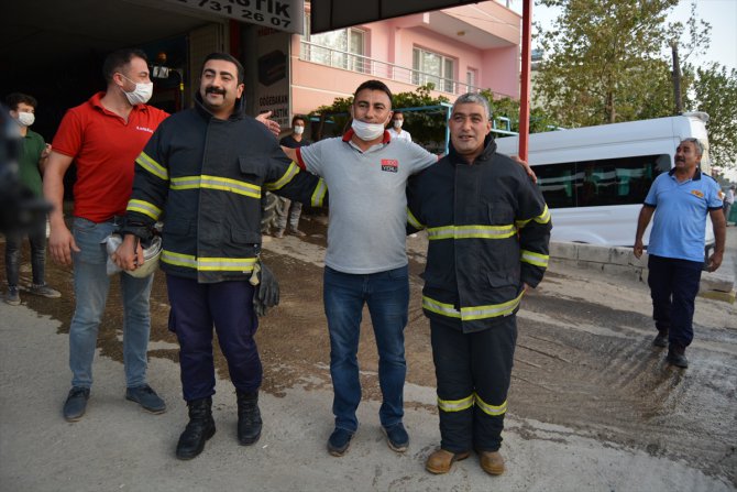 Gaziantep'te esnaftan itfaiyeye "yangın ihbarı" ile tatlı sürprizi