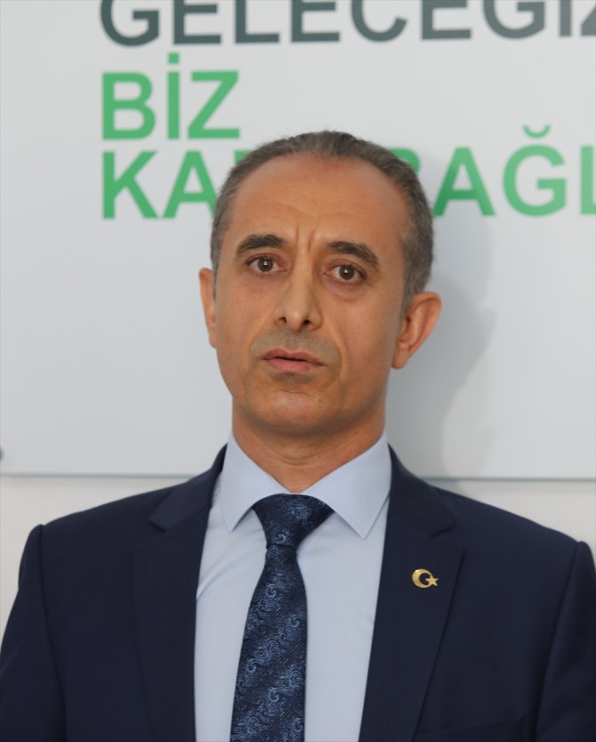 Gelecek Partisi'nin İzmir'deki 6 ilçe başkanı görevi bıraktı