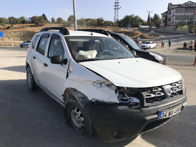 Karabük'te otomobil ile cip çarpıştı: 5 yaralı