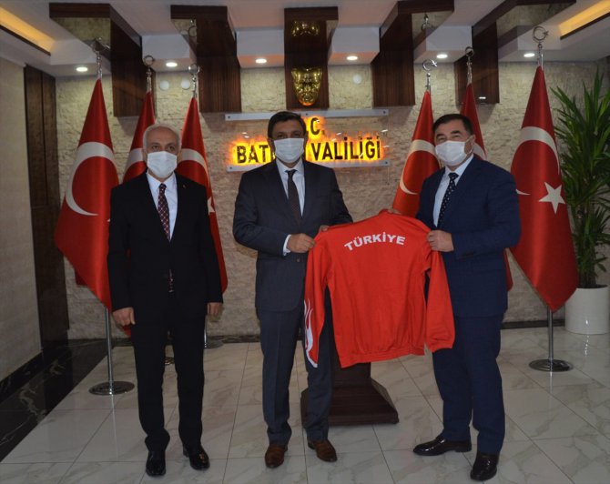 Musa Aydın'dan Batman Petrolspor Güreş Takımı'na ziyaret