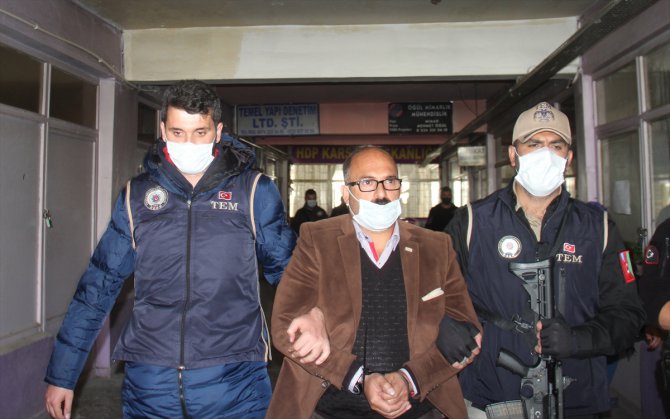 GÜNCELLEME - Kars merkezli operasyonda, HDP'li belediye yöneticilerinin de arasında olduğu 19 şüpheli gözaltına alındı