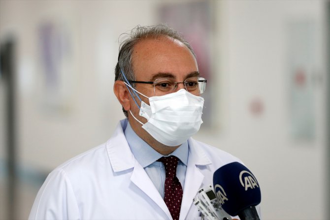Kovid-19'u ağır atlatan Prof. Dr. Yaşar'dan "Herkesin başına gelebilir" uyarısı