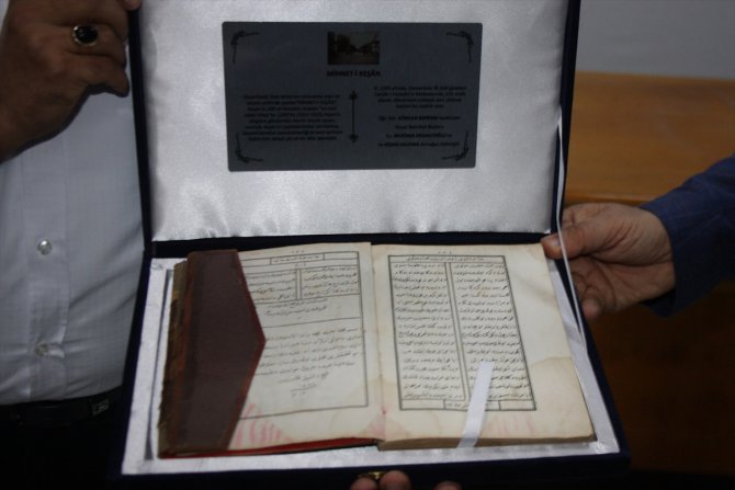Osmanlı döneminde basılan "Mihnet-i Keşan" kitabı müzeye bağışlandı